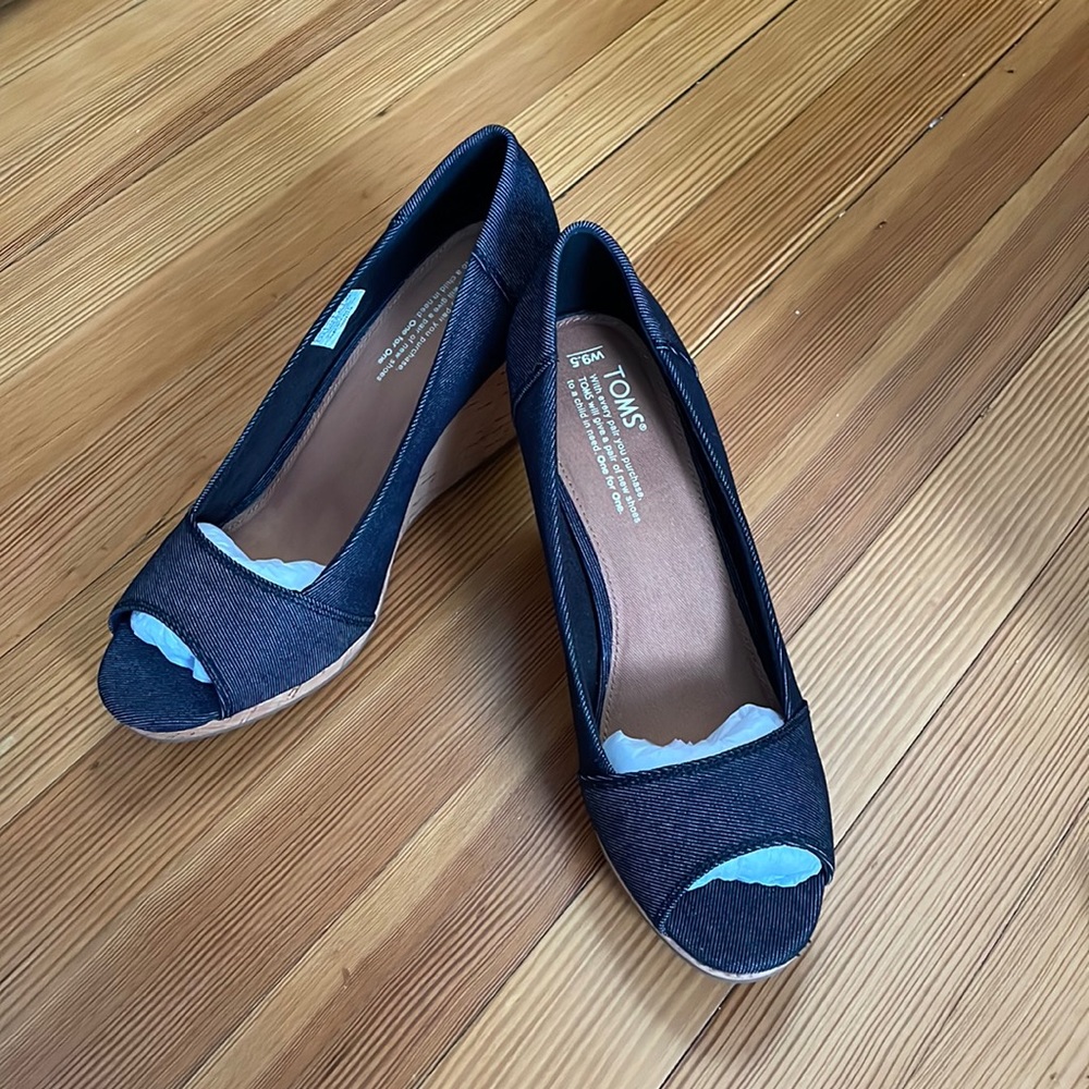 Tom’s wedges